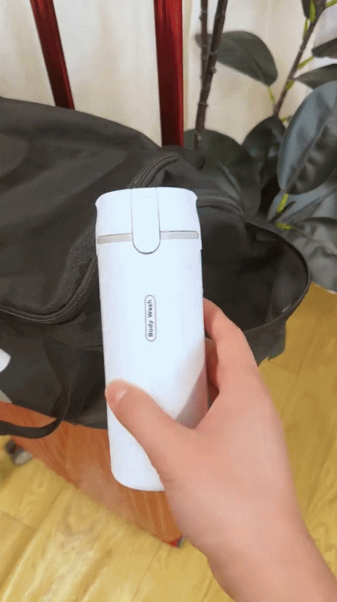 Praktyczny Dozownik Podróżny 4w1